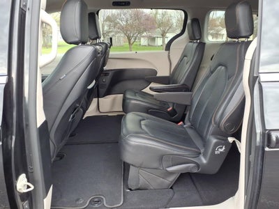 2020 Chrysler Pacifica Touring L Plus