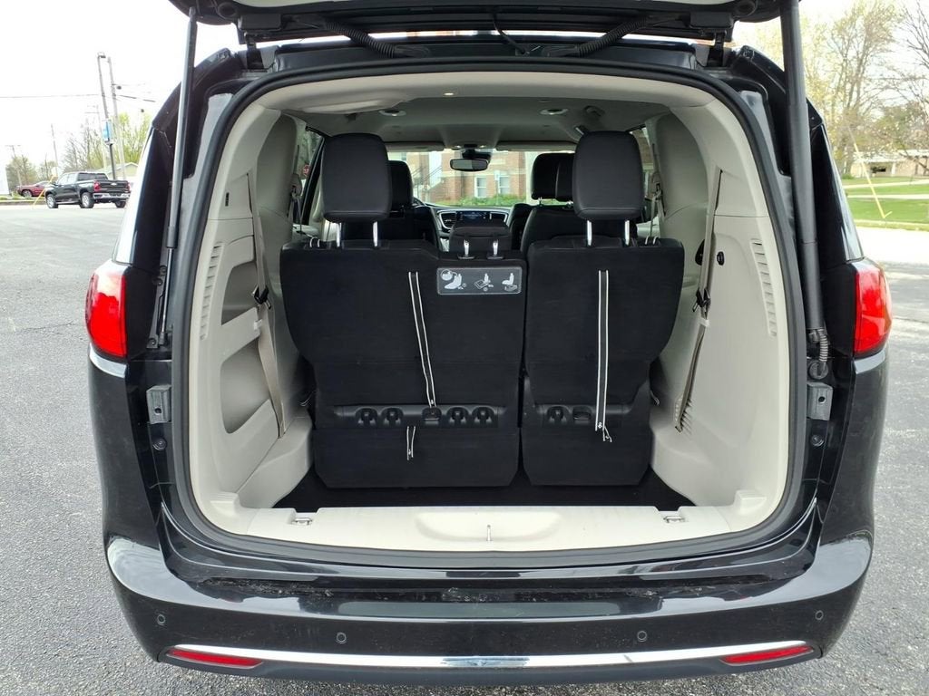 2020 Chrysler Pacifica Touring L Plus