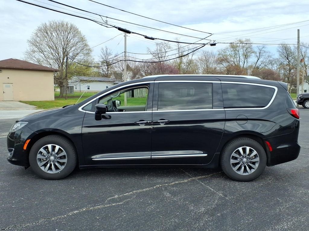 2020 Chrysler Pacifica Touring L Plus