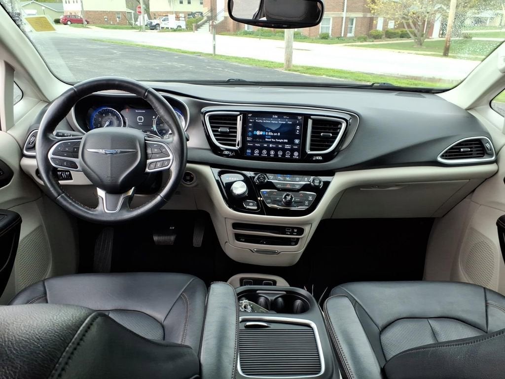 2020 Chrysler Pacifica Touring L Plus