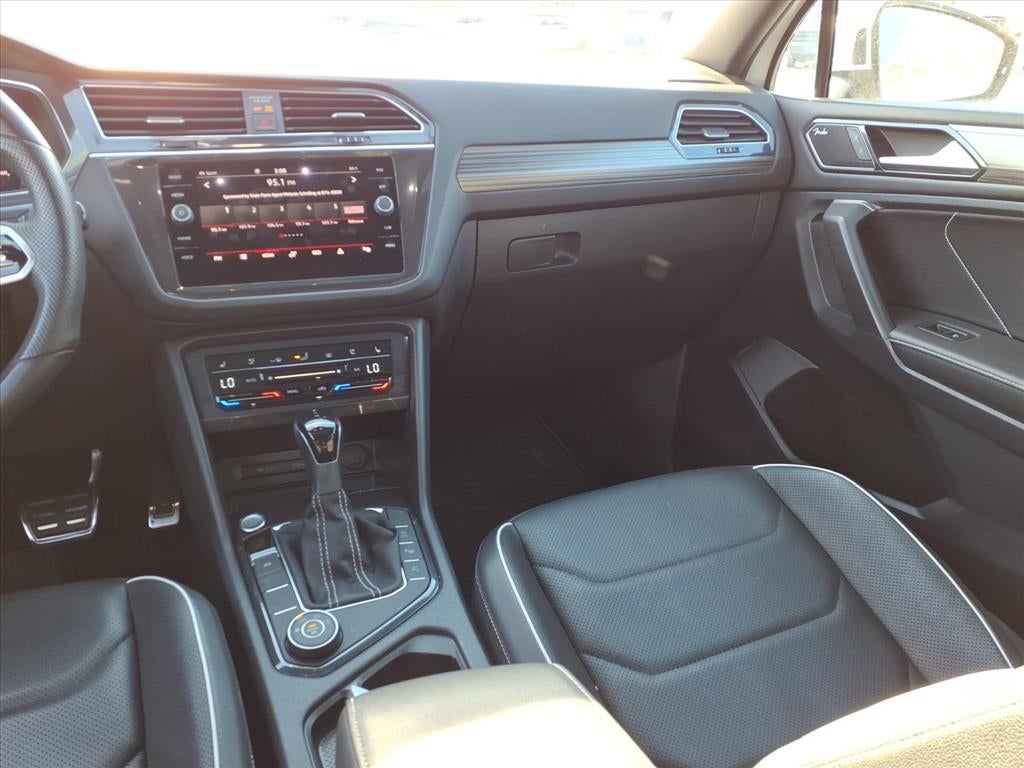 2022 Volkswagen Tiguan SEL R-Line