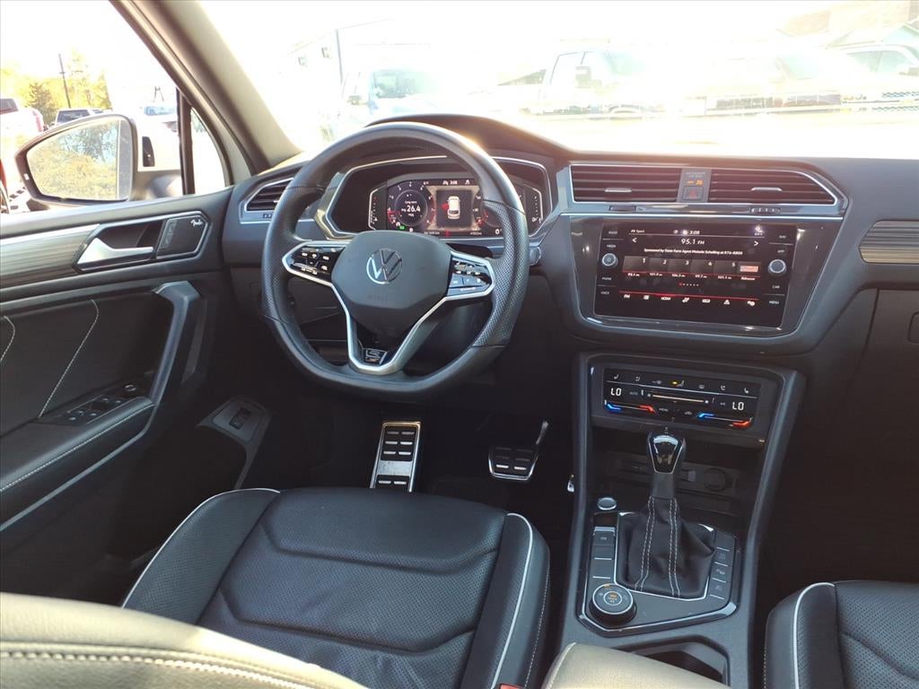 2022 Volkswagen Tiguan SEL R-Line