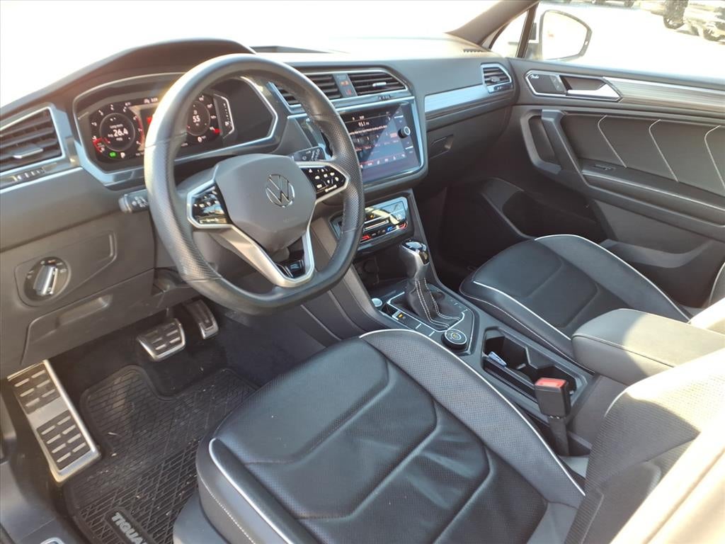 2022 Volkswagen Tiguan SEL R-Line