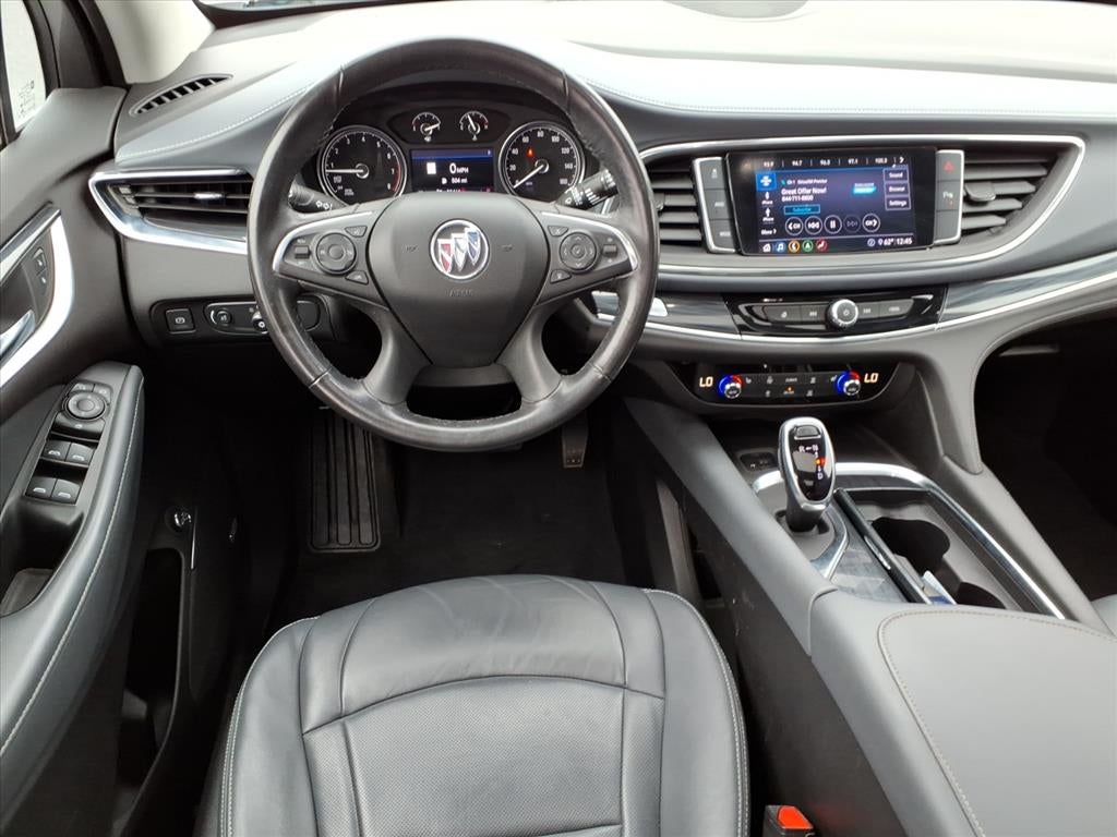 2021 Buick Enclave Essence