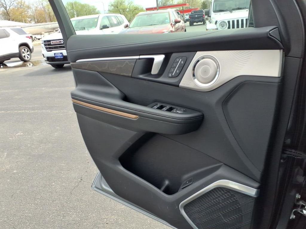 2025 Buick Enclave Avenir