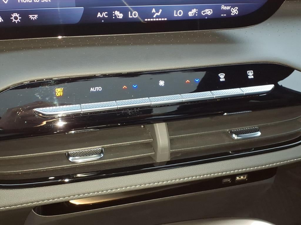 2025 Buick Enclave Avenir