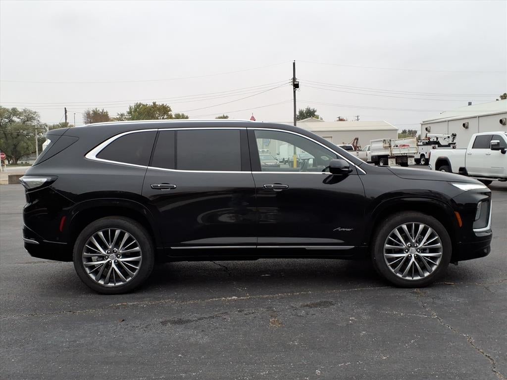 2025 Buick Enclave Avenir