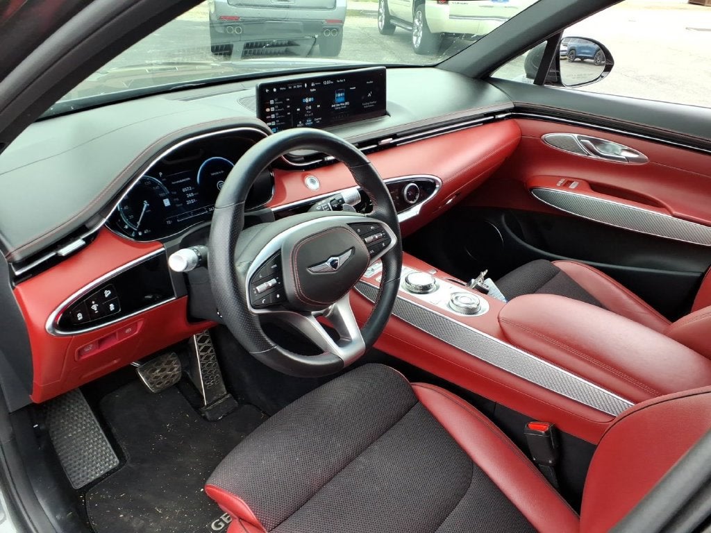 2023 Genesis GV70 2.5T
