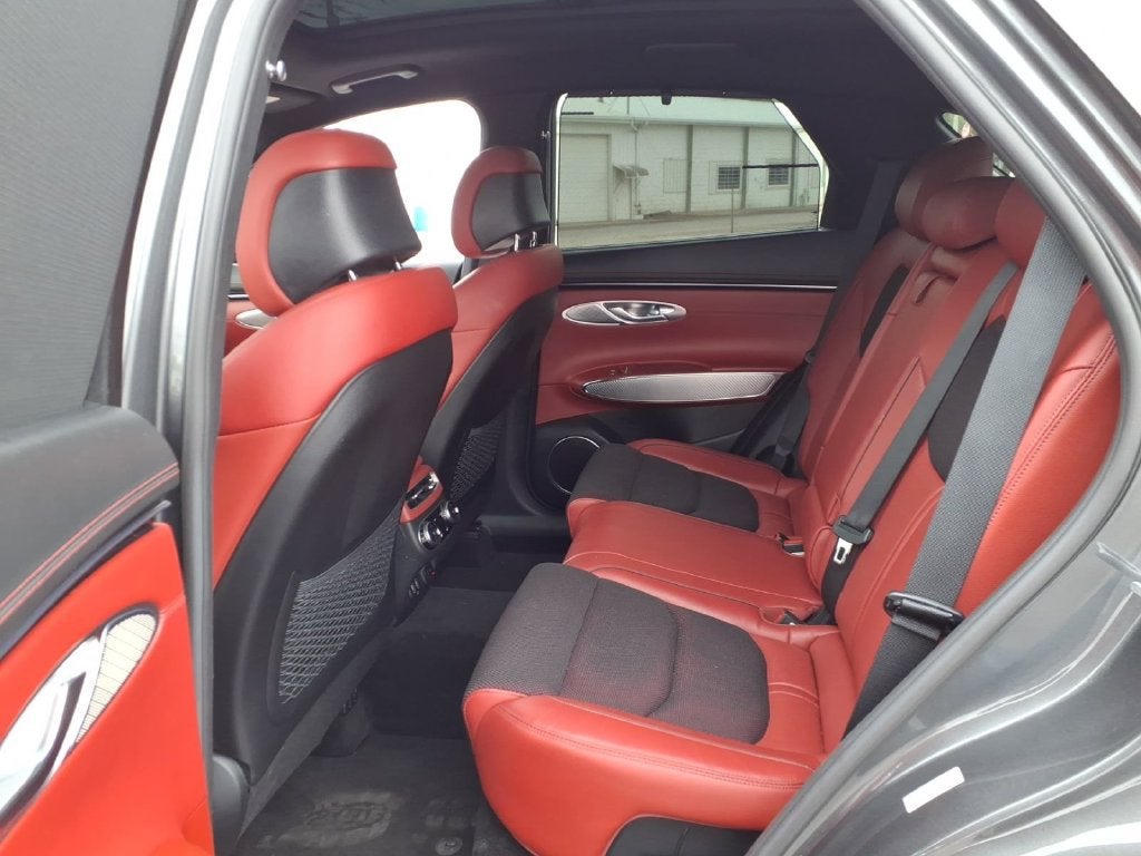 2023 Genesis GV70 2.5T