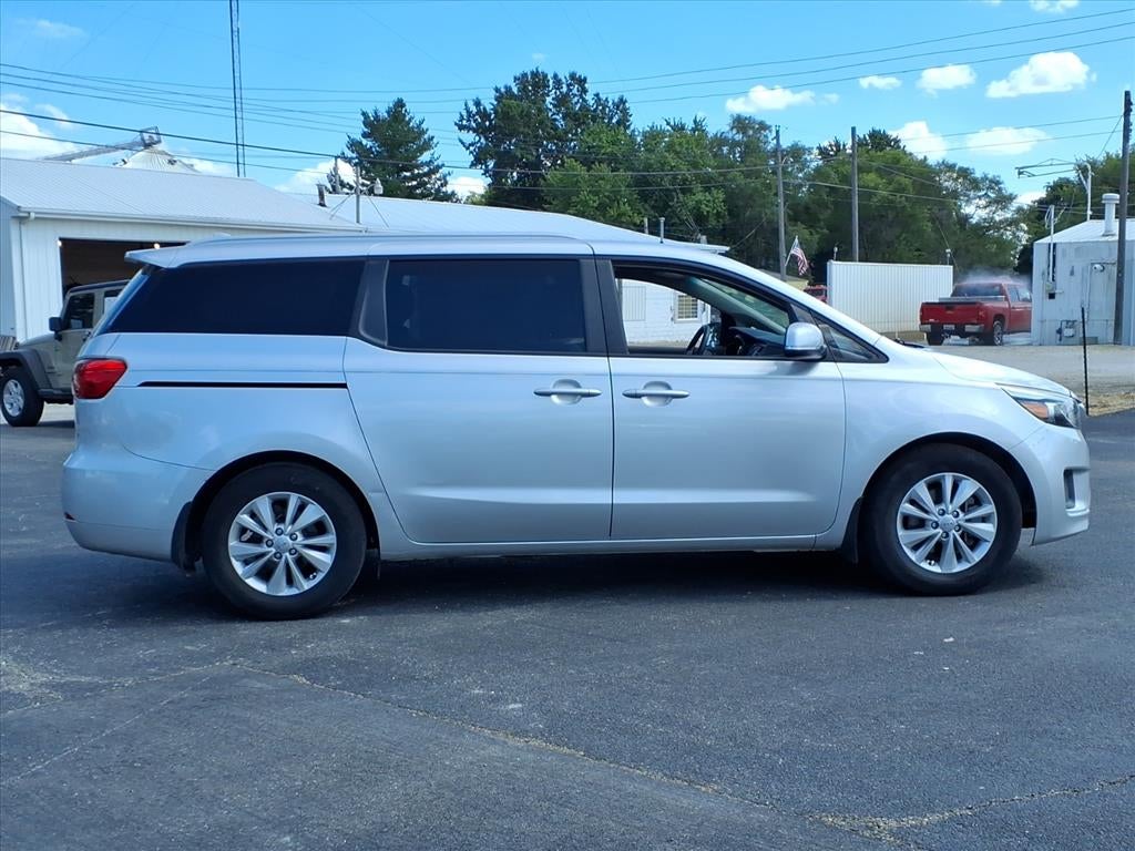 2016 Kia Sedona LX