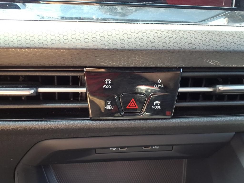 2022 Volkswagen Golf GTI S